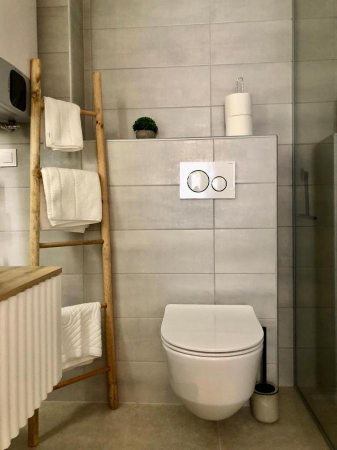 Cube A Apartment